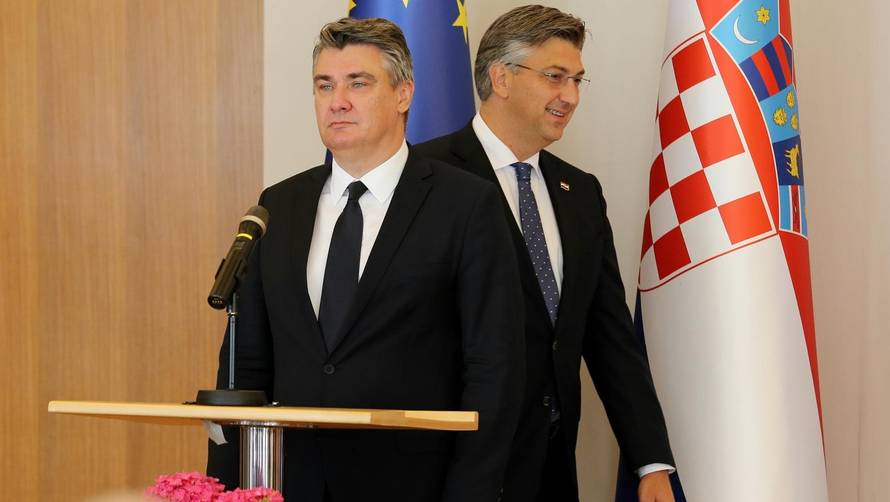 Plenković predstavio 16 novih ministarstava, Milanović pričao o mjerama protiv korona virusa