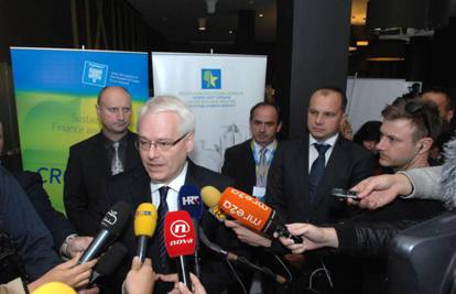 Ivo Josipović: Saznao sam iz medija za dogovor u Vukovaru