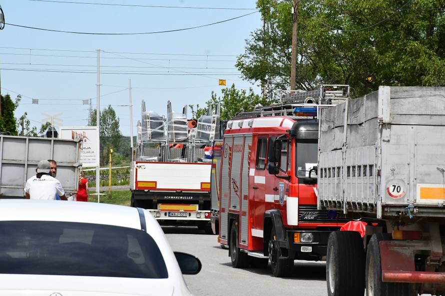 Vozač koji je poginuo u naletu vlaka kod Sl. Broda nije stao na zvučnu i svjetlosnu signalizaciju