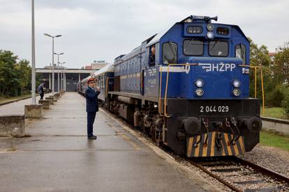 FOTO Tako je putovala i Agatha Christie: Continental Express krenuo je iz Zadra prema Splitu