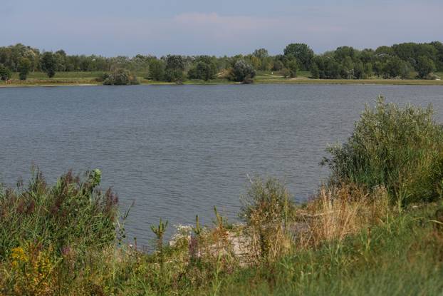 Zagreb: Šoderice Blato omiljeno su okupljalište lokalnih ribiča