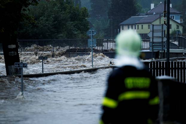 Floods following heavy rainfall in Pisecna