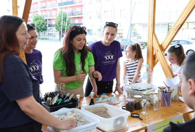 Sajam udruga u Kninu