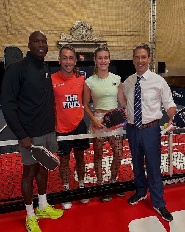 FOTO S 31 godinom oprostila se od tenisa, a zbog obrijane glave izgubila je vrijedno sponzorstvo