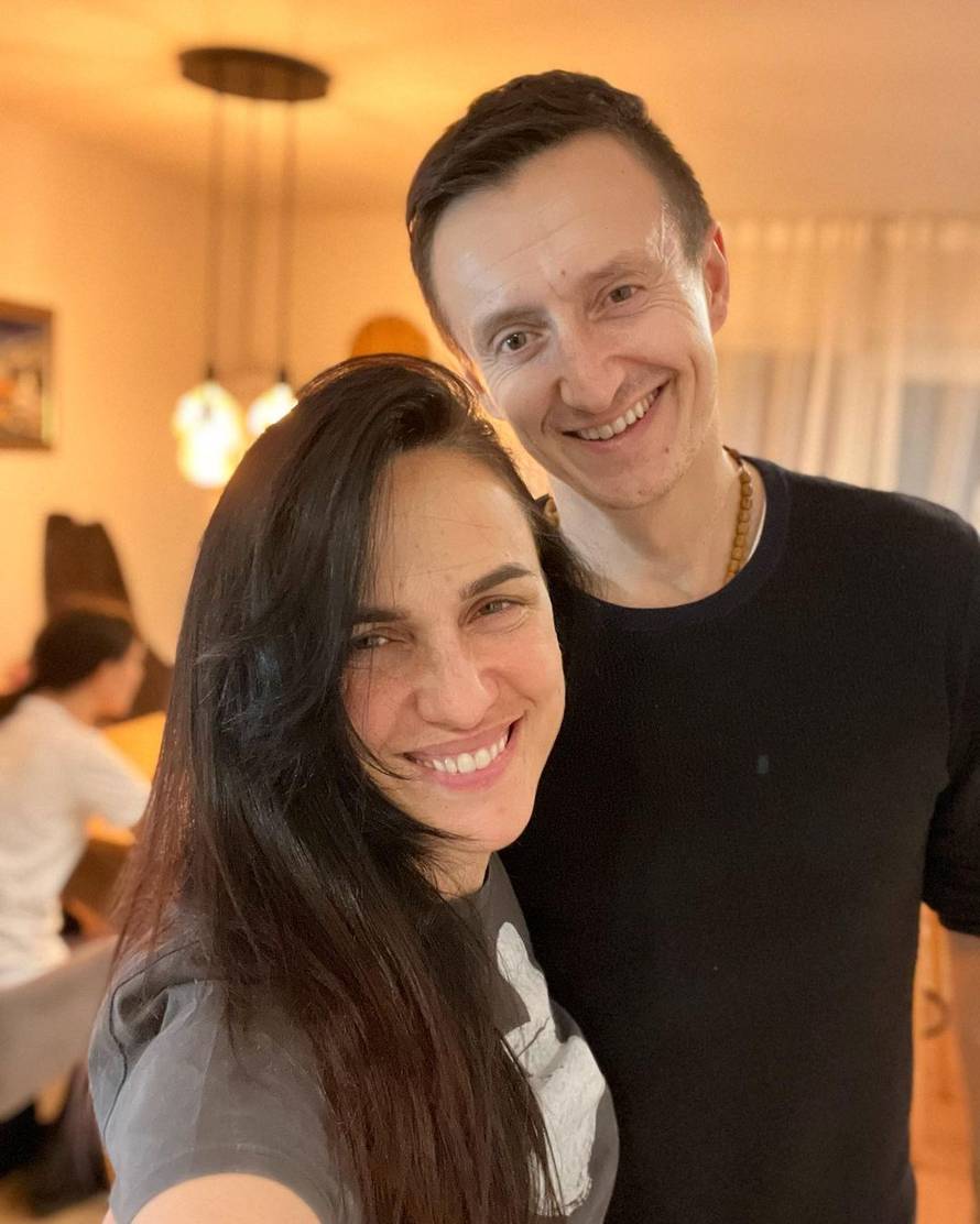 Marijana Mikulić hvali se novim suprugovim uspjehom: 'Bilo bi ih i više da nema ženu i djecu!'