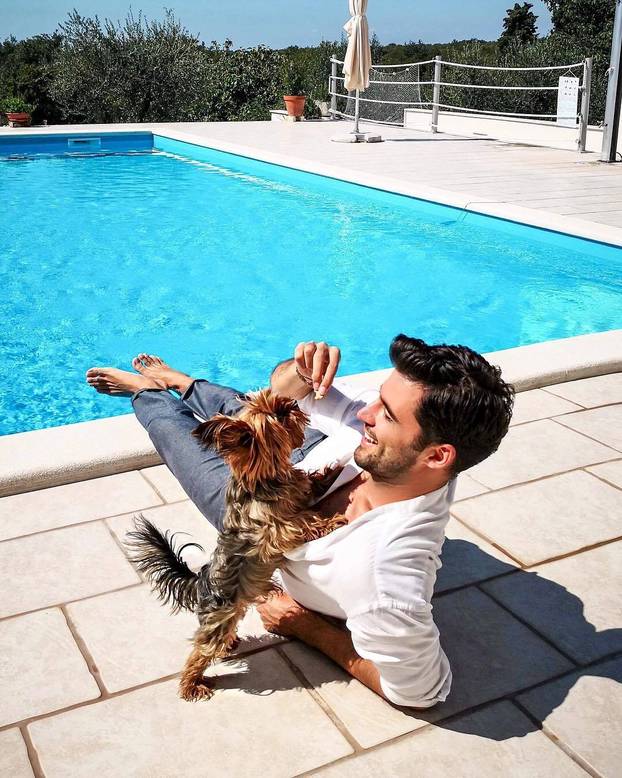 FOTO Deanu Peliću tepaju da je 'šaptač ženama': U 'Braku na prvu' daje savjete o ljubavi