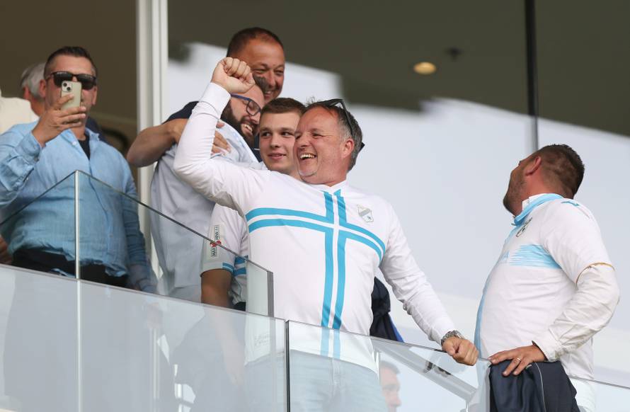 Osijek: Navijači na utakmici finala SuperSport Hrvatskog nogometnog kupa između Dinama i Rijeke