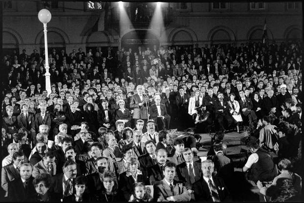 Zagreb: Svečano otkrivanje spomenika banu Josipu Jelačiću na istoimenom trgu, 15.10.1990.