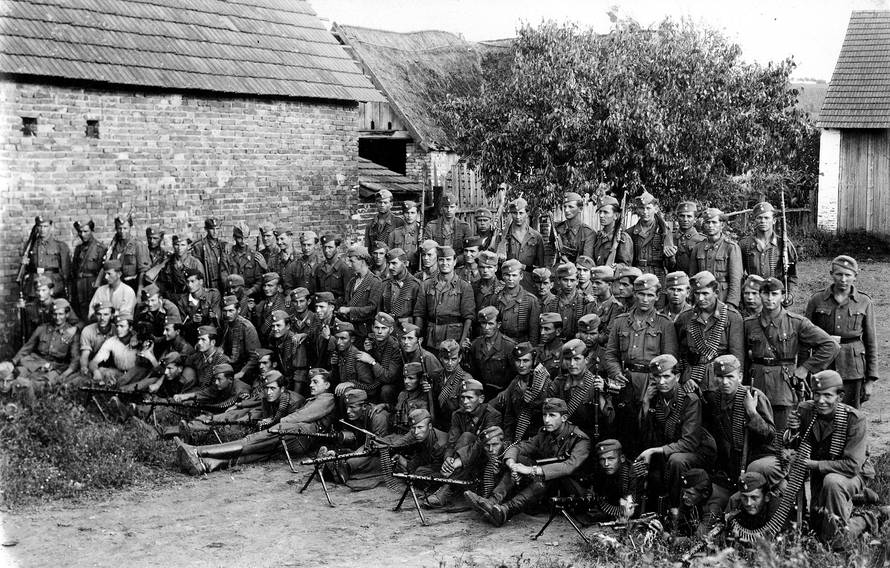 Šef Pavelićeve straže: 'Hitleru smo poklonili šah od slonovače'