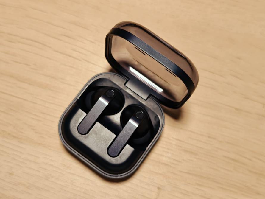 VIDEO Testirali smo Galaxy Buds 4 Pro: Fantastičan zvuk i izgled, najviše vole društvo Samsunga