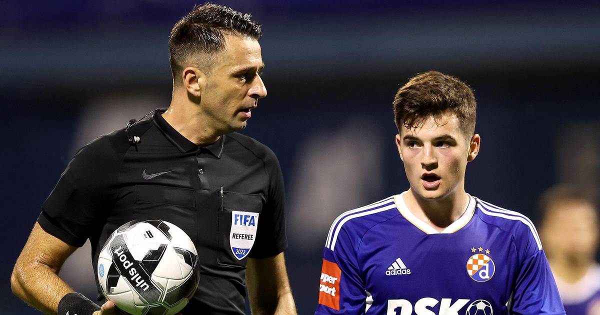 Igor Pajač sudi Dinamo Hajduk na Maksimiru Igor Pajač sudi Dinamo Hajduk na Maksimiru