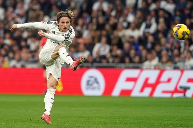 REAL MADRID v GIRONA FC. LA LIGA 2024/2025. ROUND 25.