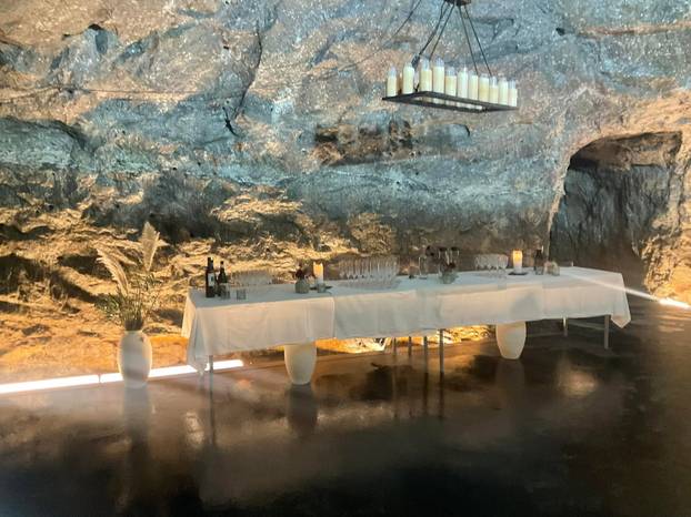 FOTO Odmor u starom bunkeru 100 metara ispod zemlje raj je za sva vaša osjetila
