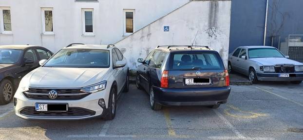 FOTO Tko to tamo pjeva, ups... parkira. Ovako to Hrvati rade, neki uzmu mjesto i invalidima...