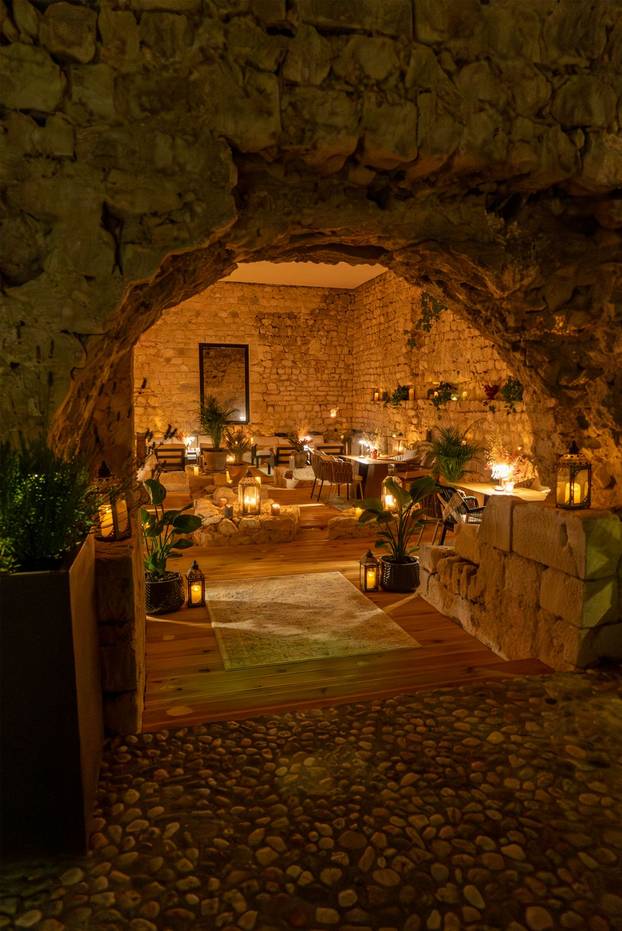 FOTO Šime Vrsaljko s rođakom otvorio jedan od najljepših restorana u Hrvatskoj