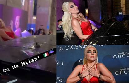 Lady GaGa 'visjela' iz limuzine na  premijeri 'Dinastije Gucci' u Milanu, nije je omeo ni pljusak