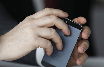 IOS7 otkrio da iPhone 5S ima senzor za čitanje otiska prsta?