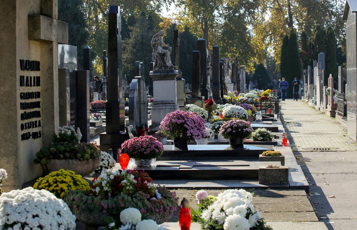 Nestale torbice: Dvije krađe u dva dana na groblju u Osijeku