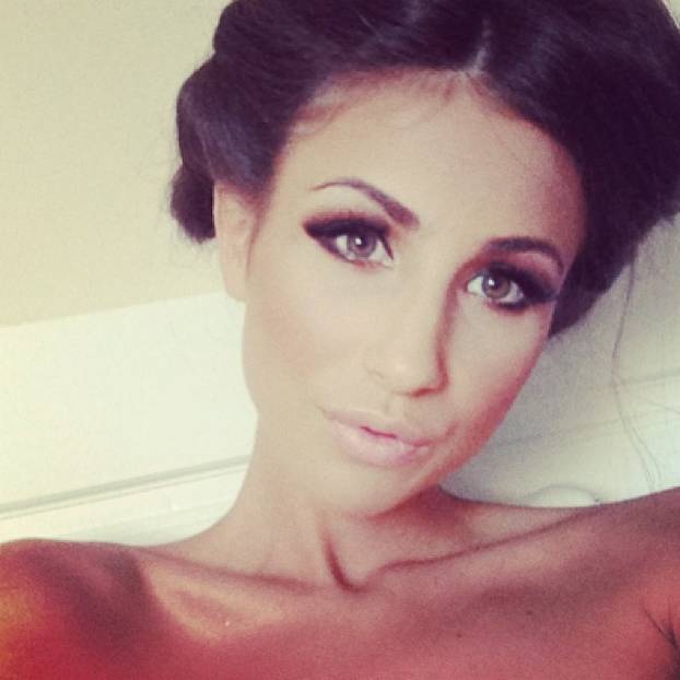 FOTO Bivša klizačica osvojila je Livakovića. Skrivala je trbuh na utakmici, sad su dobili prinovu