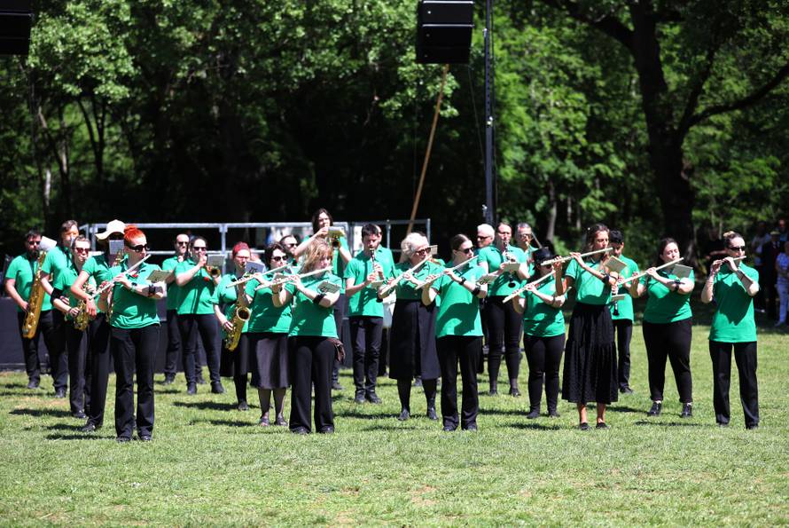 Puležani proslavili Praznik rada uz glazbu, igre i grah