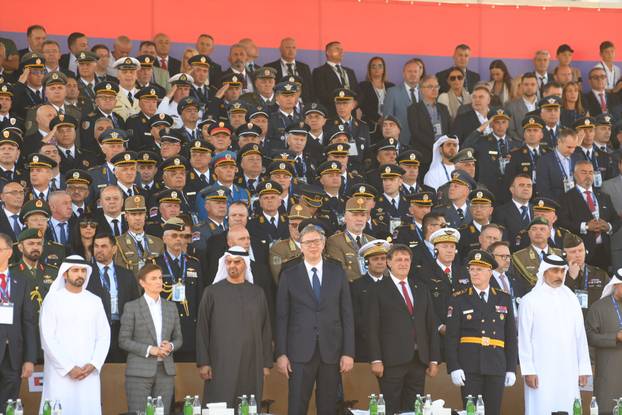 Beograd: Vojna parada "Snaga jedinstva" na kojoj je sudjelovalo oko deset tisuca pripadnika