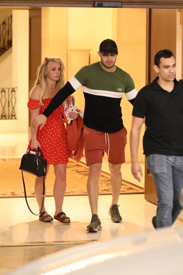 *PREMIUM-EXCLUSIVE* Britney Spears is seen leaving The Montage hotel in Beverly Hills after a day of indulgences