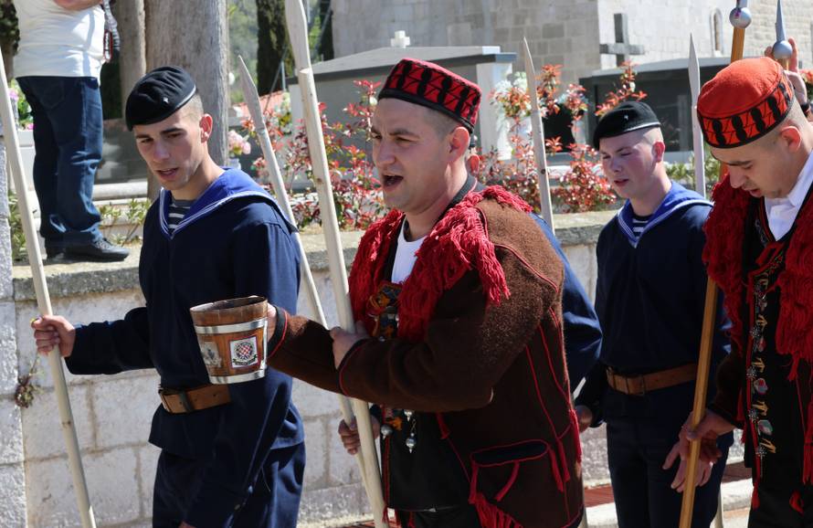 Katuni : Tradicionalni 25. Hrvatski festival žudija