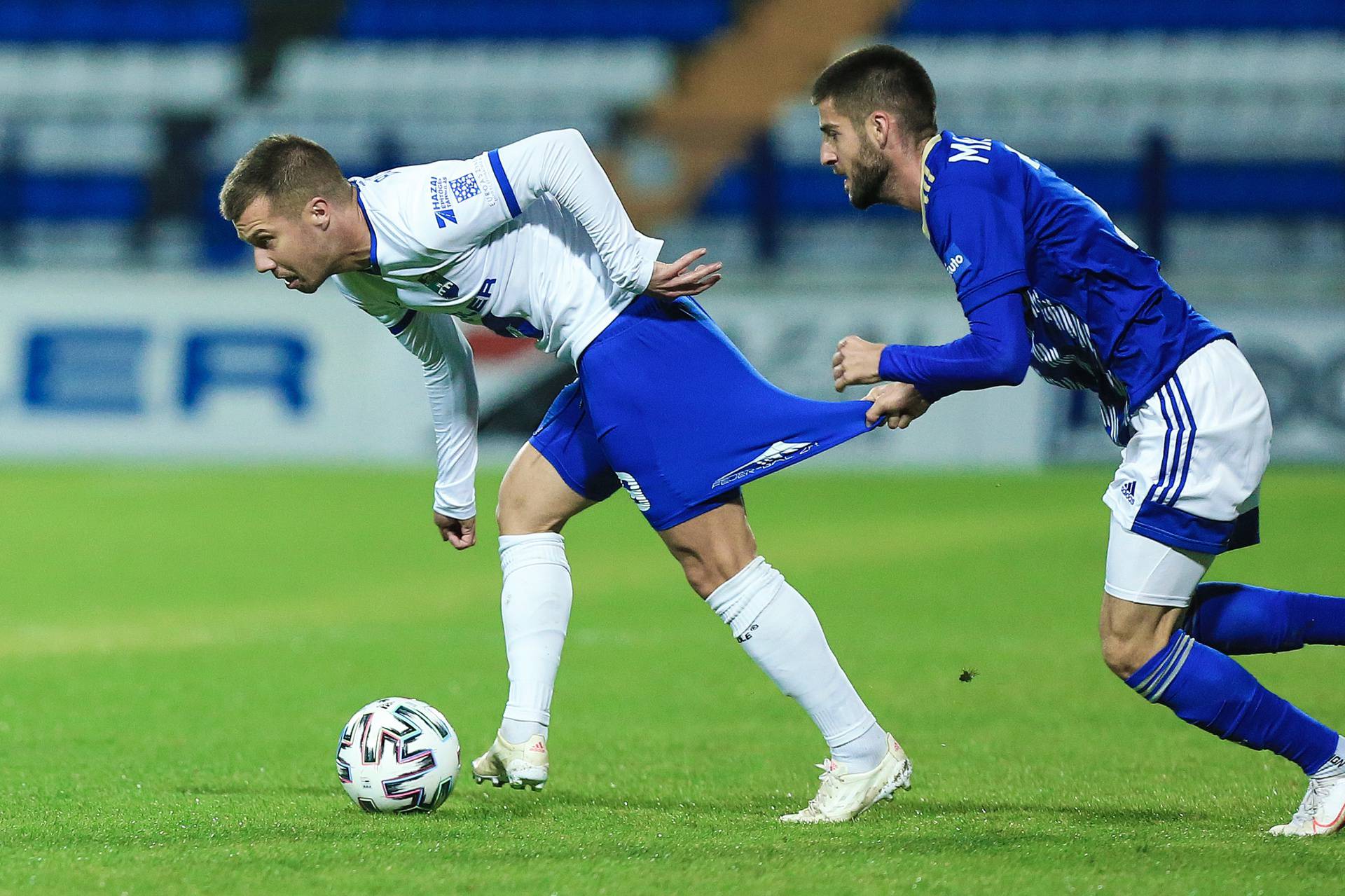 Osijek ugostio Lokomotivu u 8. kolu HT Prve lige