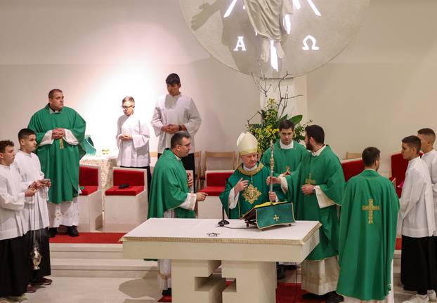 Split: Uoči Svih svetih u župi Presvetog Srca Isusova organiziran duhovni program Holywin - svetost pobjeđuje