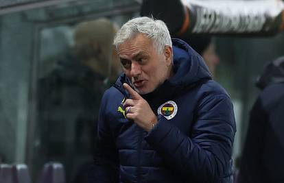 VIDEO Mourinho slovenskom sucu ušao u svlačionicu: 'Rekao sam mu što bi bilo bez njega'