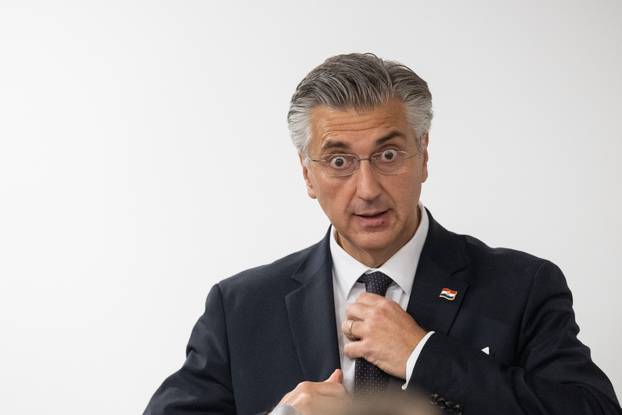 GP Bregana: Premijer Plenković na svečanosti obilježavanja Dana carinske službe