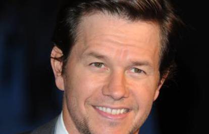 Mark Wahlberg zbog djece više ne puši travu i ne tulumari