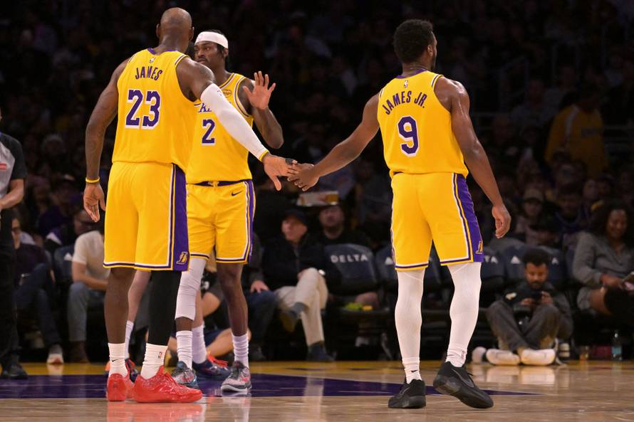 NBA: Washington Wizards at Los Angeles Lakers