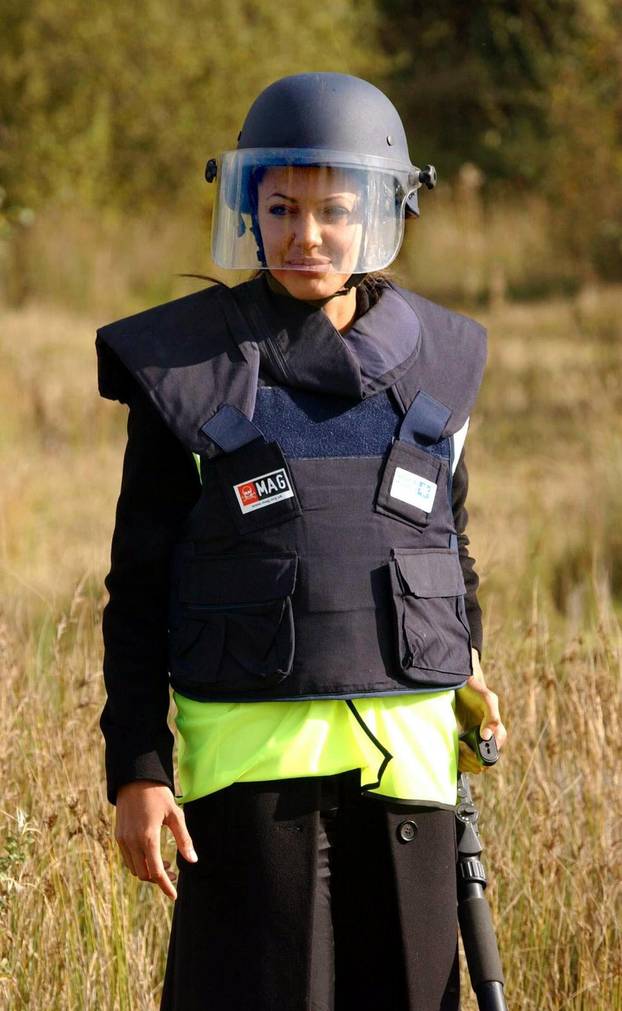 Los Angeles: 4.6.1975. ro?ena ameri?ka glumica Angelina Jolie 