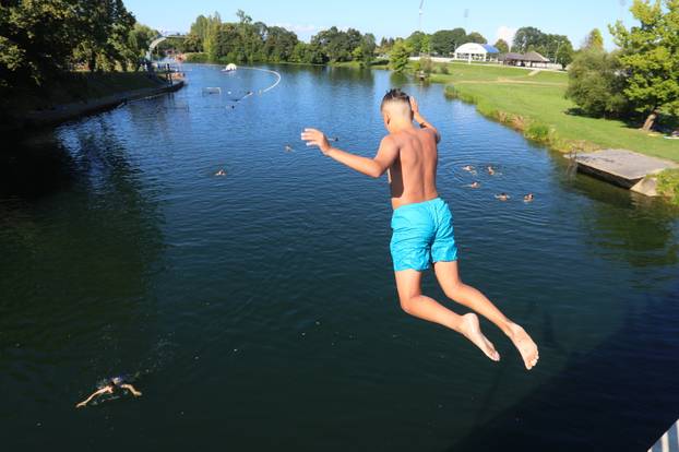 Karlovac: Osvježenje u Korani