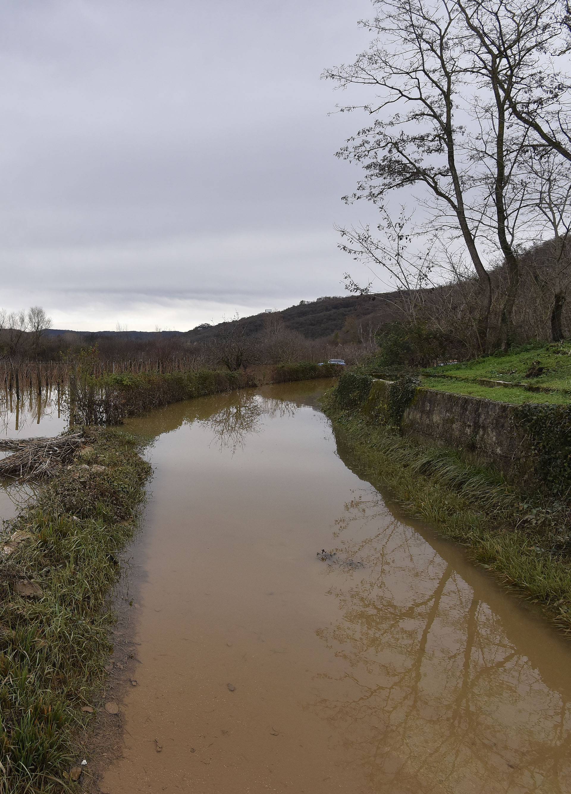 'Dvorište mi se pretvorilo u jezero, nisam mogao na cestu'