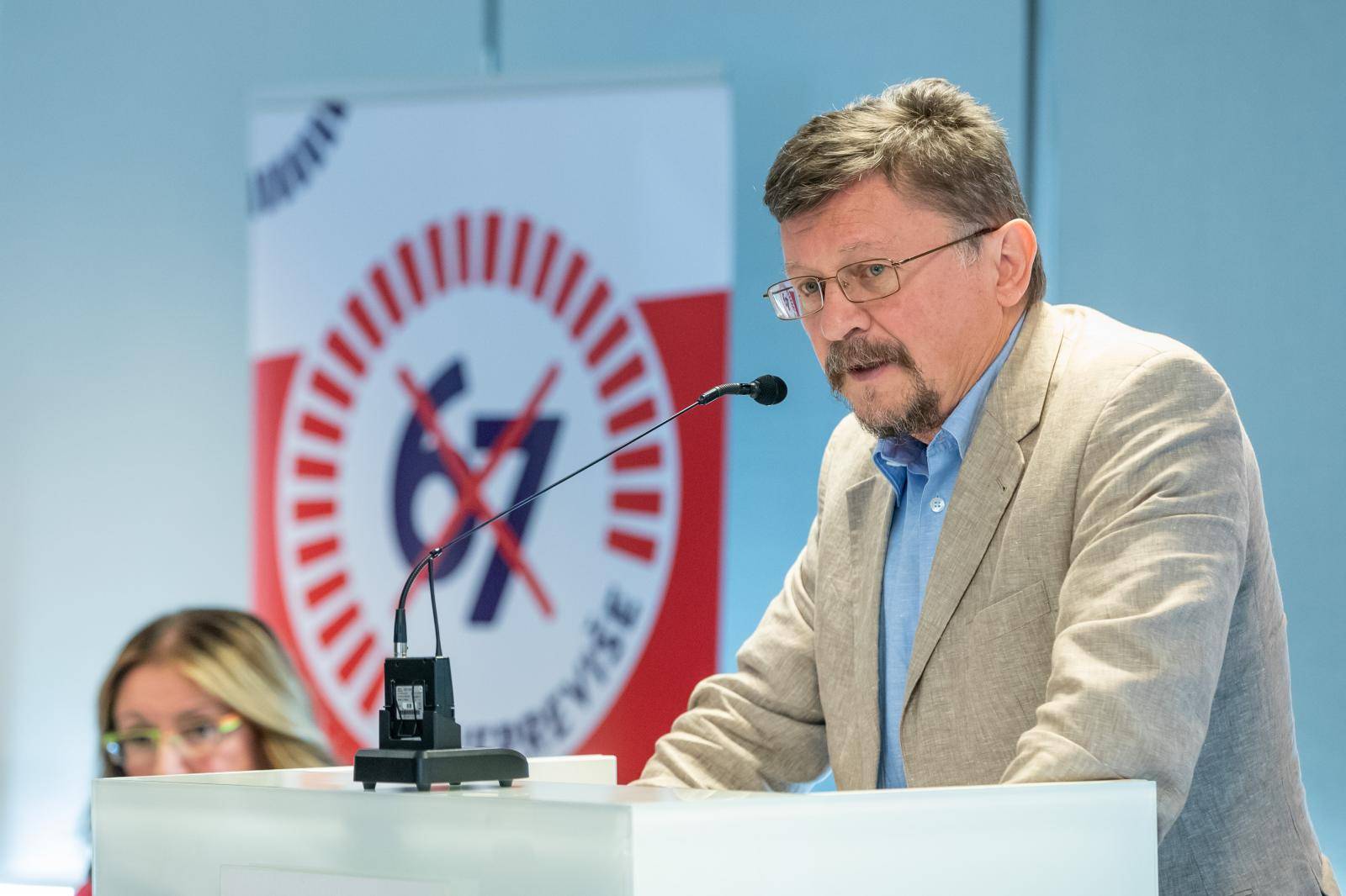 Zagreb: Sindikati odrÅ¾ali konferenciju o referendumskom pitanju Inicijative 67 je previÅ¡e