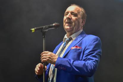 Zadar: Mladen Grdović obilježio 45 obljetnicu karijere koncertom na Višnjiku