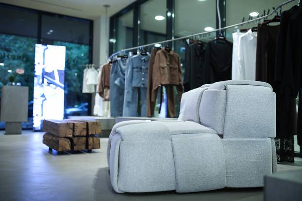 Zagreb: Lunilou & IZAKOVA store