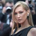 FOTO Pokazivala bradavice, bila bez gaćica: Bella Hadid morala se sada za Cannes 'upristojiti'