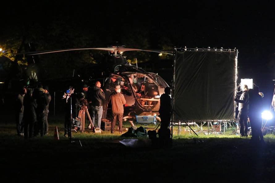 Snimanje filma The Hitman's Wife's Bodyguard na igralistu iza muzeja Mimara