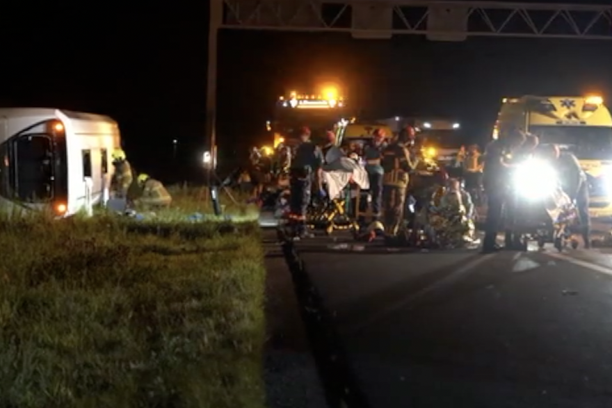 Autobus s njema&ccaron;kim srednjo&scaron;kolcima sru&scaron;io se u Nizozemskoj