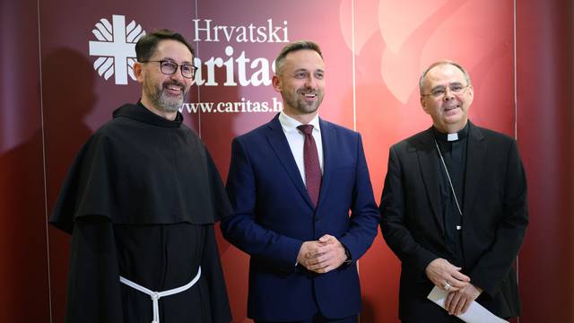 Zagreb: Hrvatski Caritas u Dvorani Vijenac na Kaptolu obilježio 30. obljetnicu svojeg osnutka