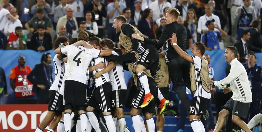 Germany v Italy - EURO 2016 - Quarter Final