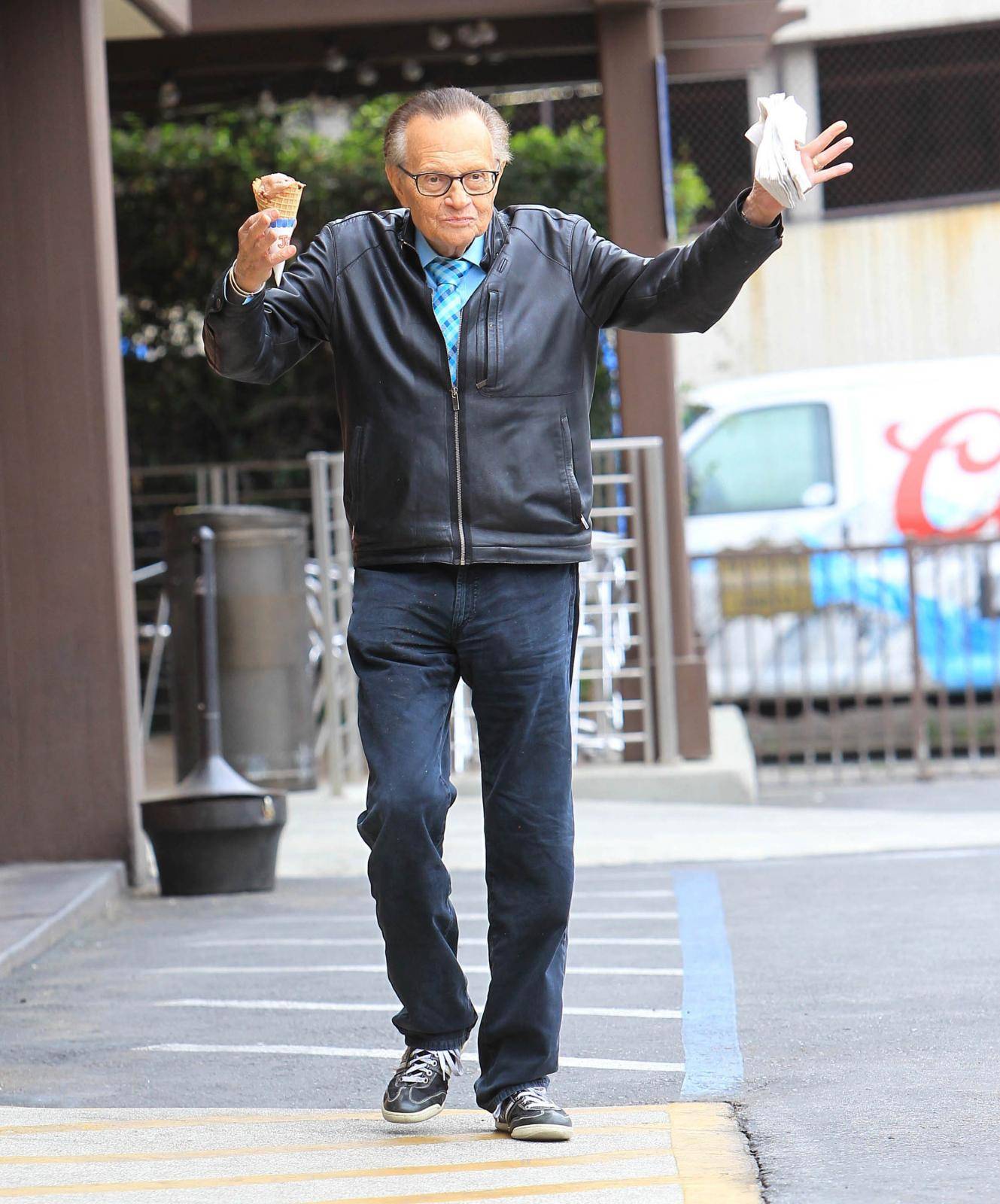 Larry King Sighting - Los Angeles