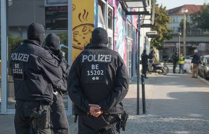 Policija u Švicarskoj pucala po gradu, dvojica su ležala na tlu