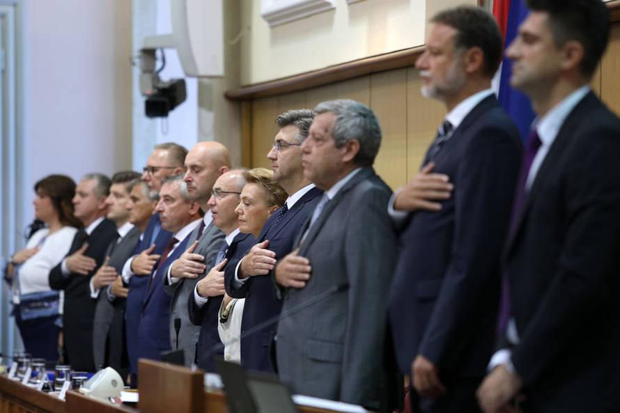 Zagreb: Aktualno prijepodne u Saboru