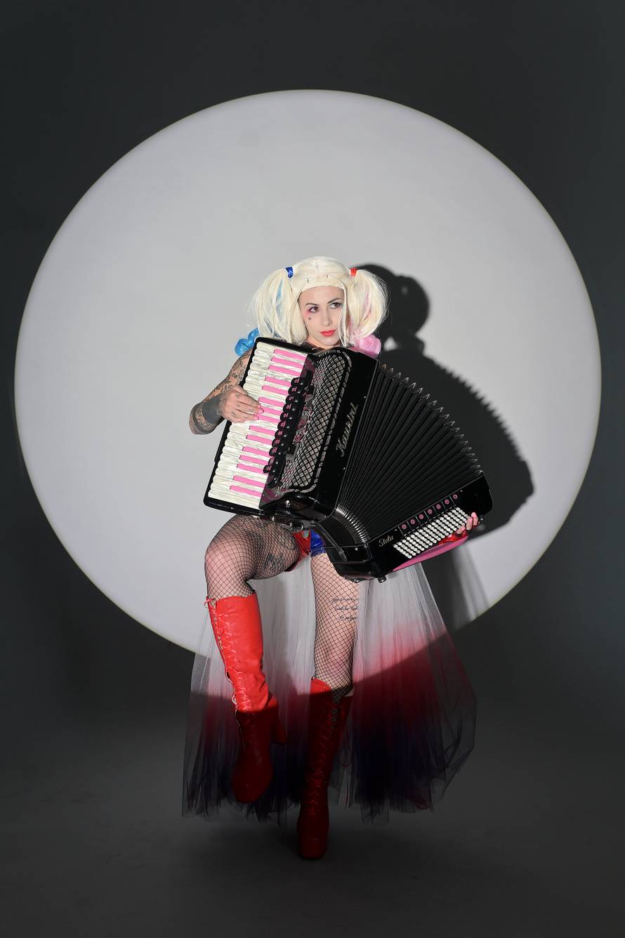 Zagreb: Glazbenica Stela Rade