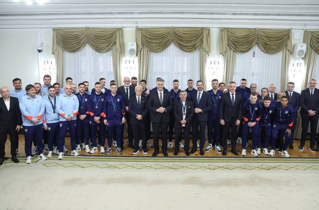 Zagreb: Predsjednik Vlade Andrej Plenkovi&cacute; primio je Hrvatsku futsalsku reprezentaciju