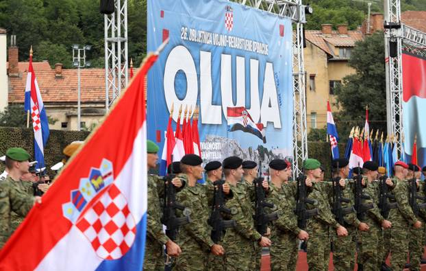 Proba proslave Oluje na stadionu u Kninu